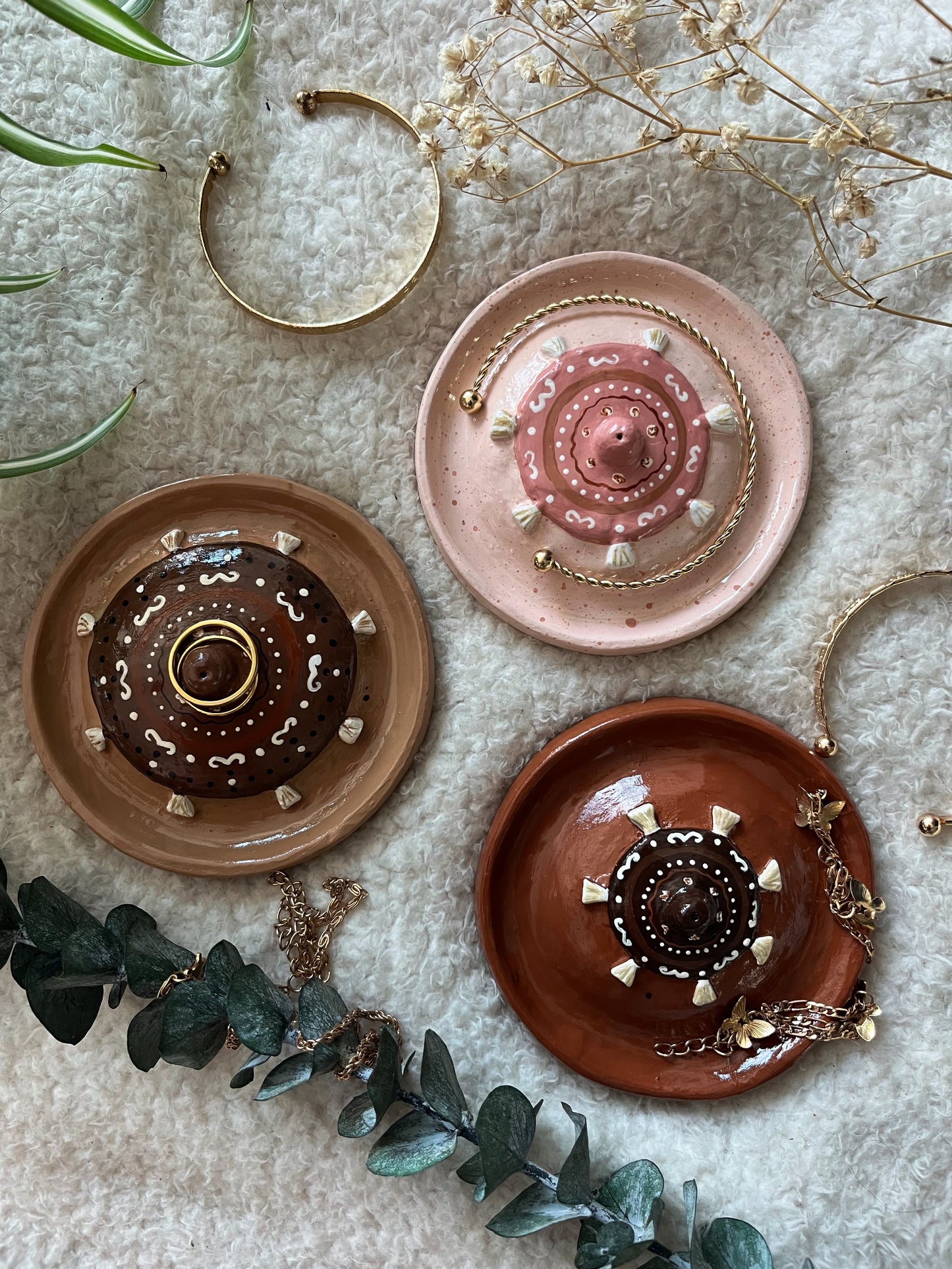 Areola Rug Dish